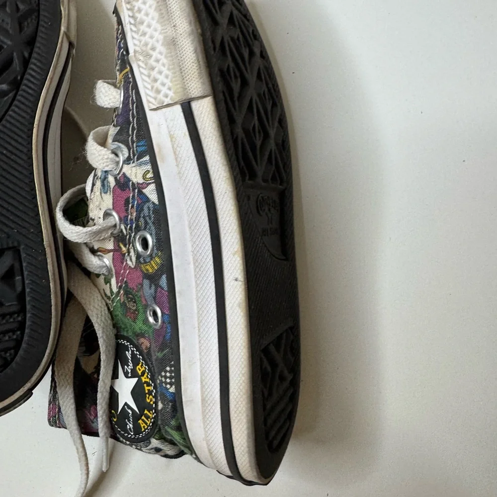 Batman boys high top converse size 11 - Picture 4 of 9